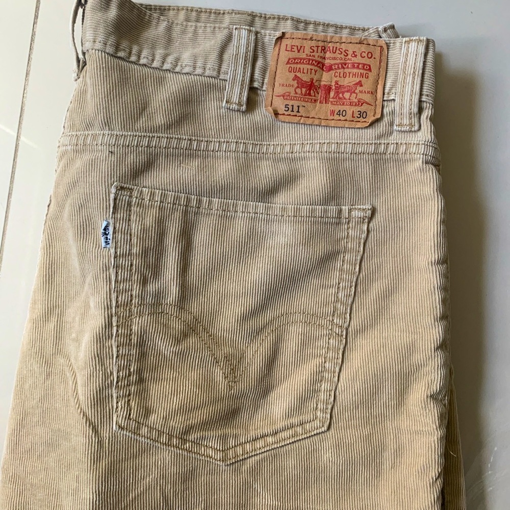 Levi condoury 511 40x30 jeans